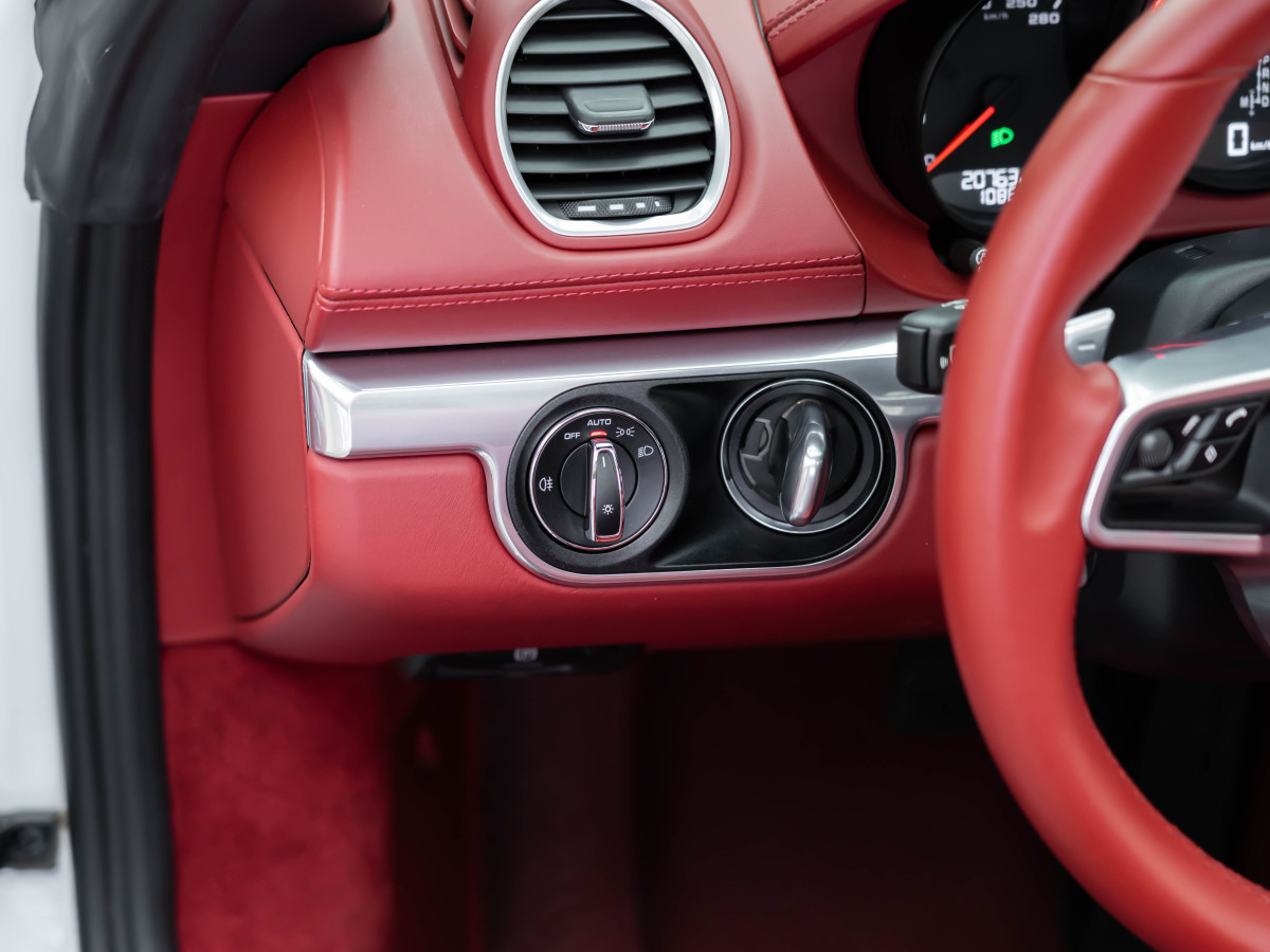 保時(shí)捷 718  2022款 Boxster 2.0T圖片
