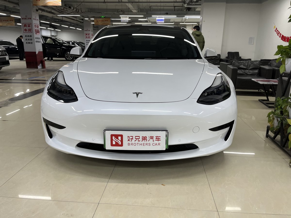 特斯拉 Model Y  2022款 改款 后輪驅(qū)動版圖片