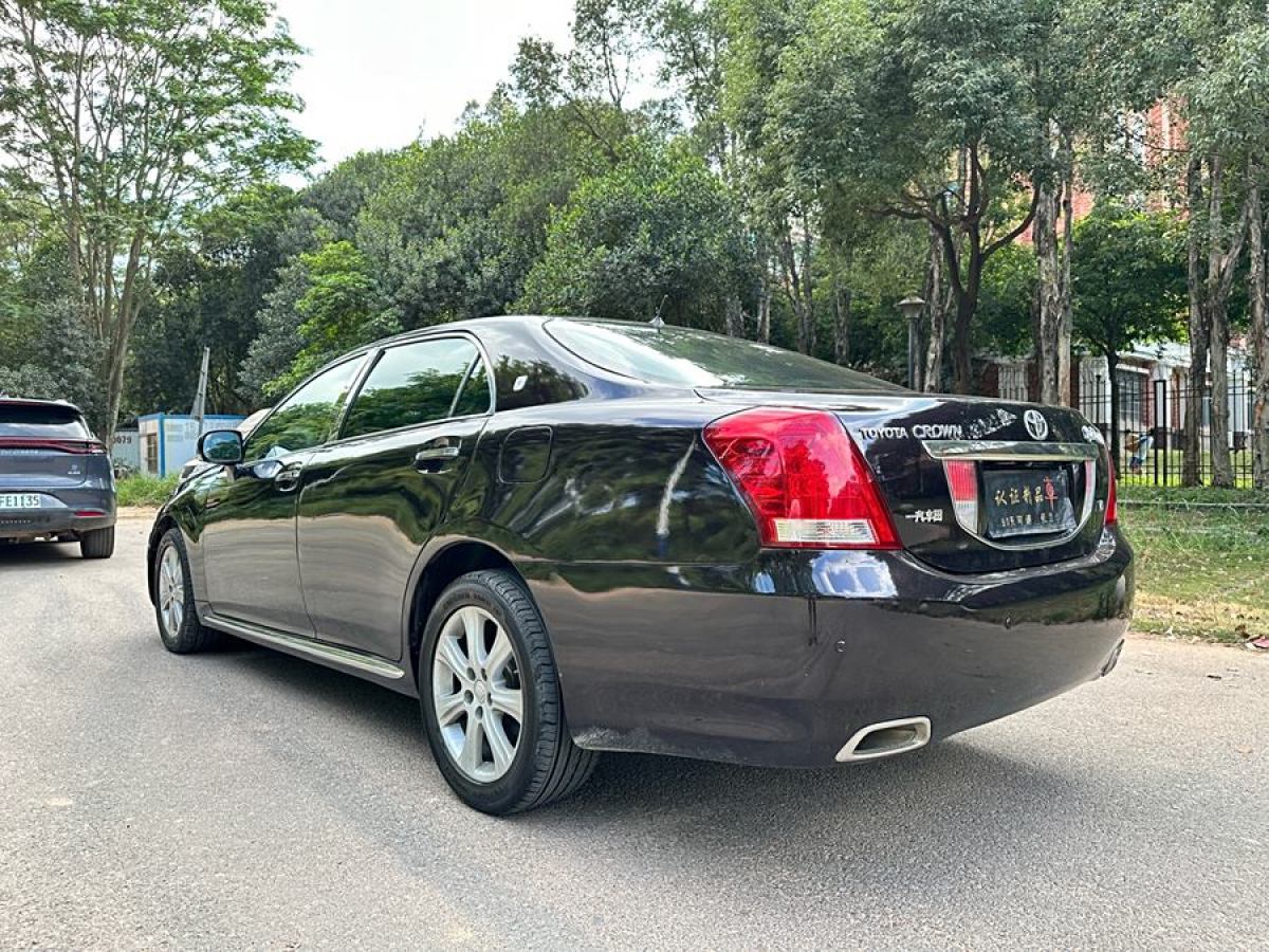 2011年1月豐田 皇冠  2010款 3.0L Royal Saloon VIP