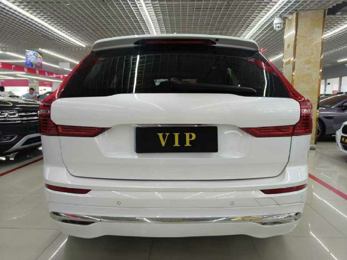 沃爾沃 XC60  2021款 T4 智行豪華版圖片