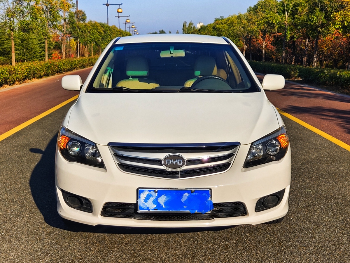 比亚迪 L3  2012款 1.5L 手动舒适型图片