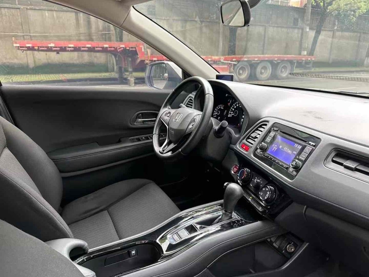 2017年10月本田 缤智  2017款 1.5L CVT两驱舒适型
