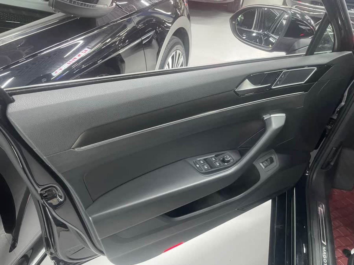 大眾 邁騰  2021款 330TSI DSG 30周年紀(jì)念版圖片
