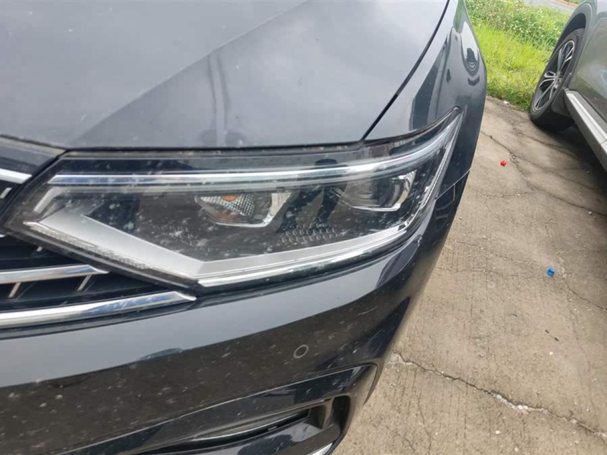 大眾 邁騰  2023款 200萬輛紀念版 330TSI DSG領(lǐng)先型圖片