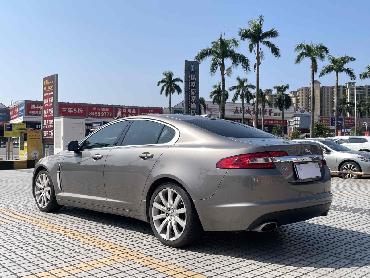 捷豹 XF  2009款 XF 3.0L V6豪華版圖片