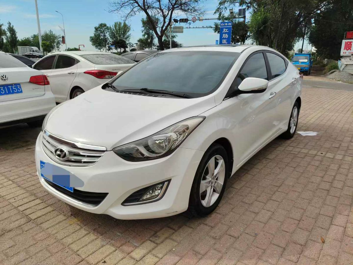 現(xiàn)代 朗動  2013款 1.6L 自動尊貴型圖片