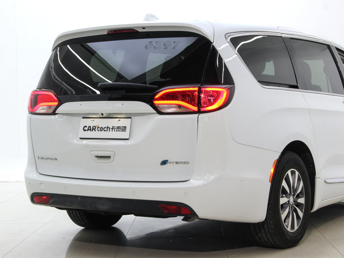 克萊斯勒 大捷龍PHEV  2019款 3.6L 插電混動(dòng)版圖片