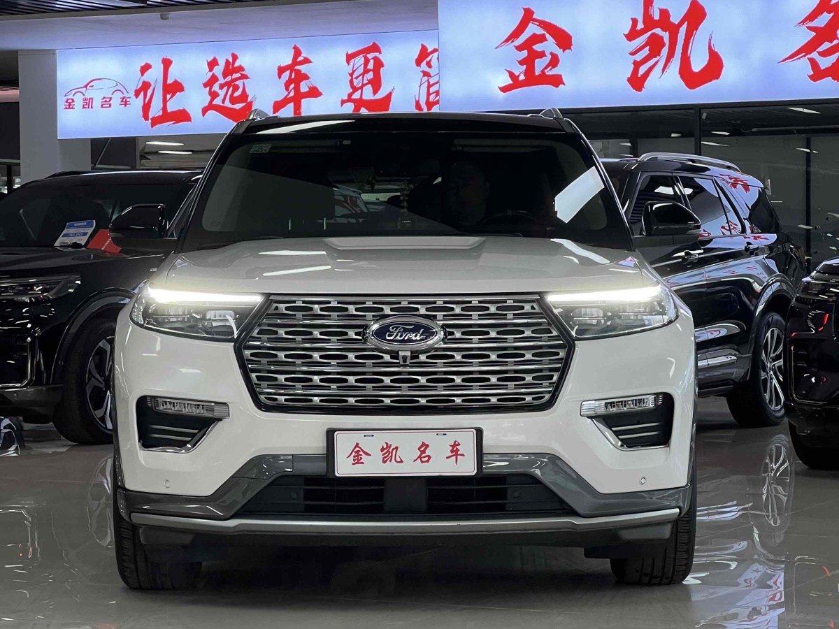 2021年6月福特 探險(xiǎn)者  2023款 EcoBoost 285 四驅(qū)鈦金版 7座