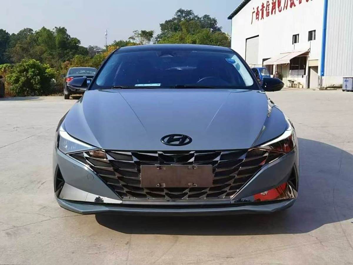 現(xiàn)代 伊蘭特  2022款 1.5L CVT TOP旗艦版圖片