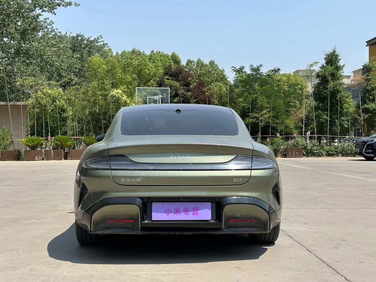 小米 小米SU7  2024款 700km 后驅(qū)標(biāo)準(zhǔn)創(chuàng)始版圖片