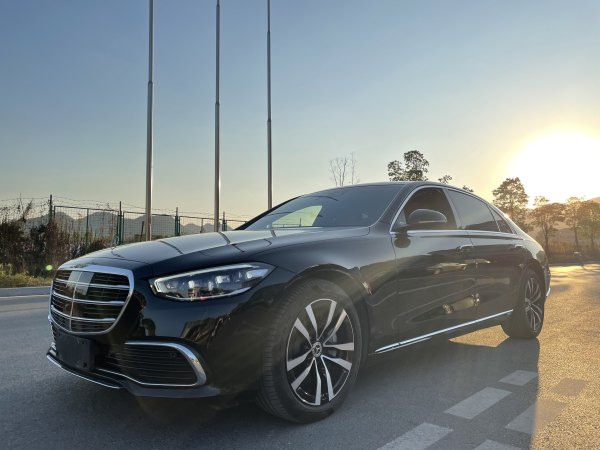 奔驰 奔驰S级  2021款 改款 S 400 L 豪华型