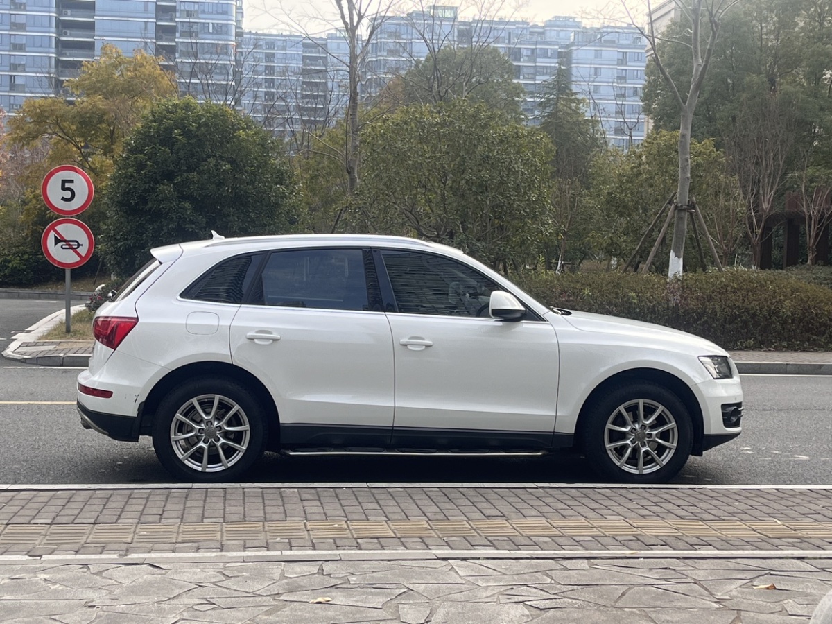 奧迪 奧迪Q5  2011款 2.0TFSI 舒適型圖片