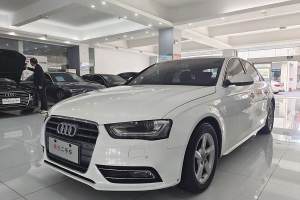 奥迪A4L 奥迪 35 TFSI 自动标准型