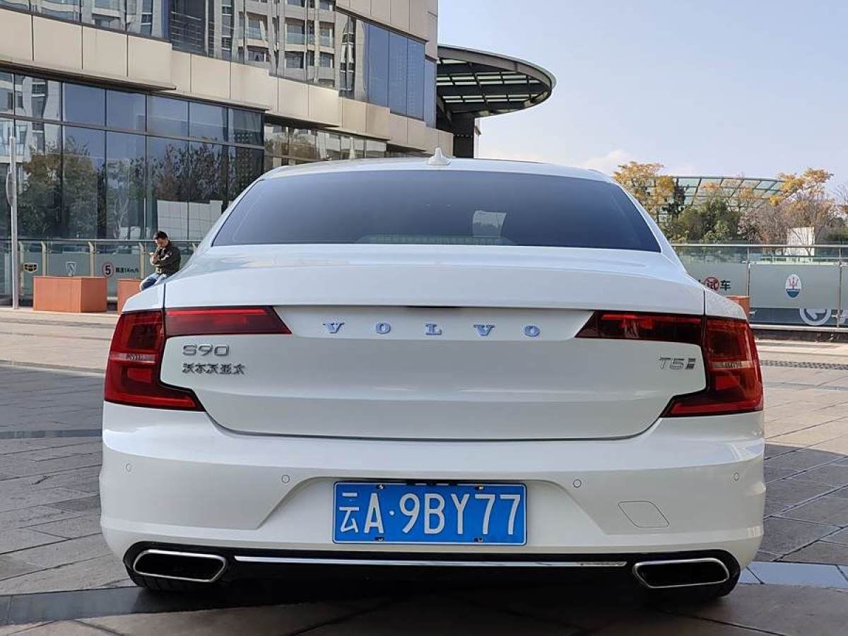 沃爾沃 S90  2020款 改款 T5 智逸豪華版圖片