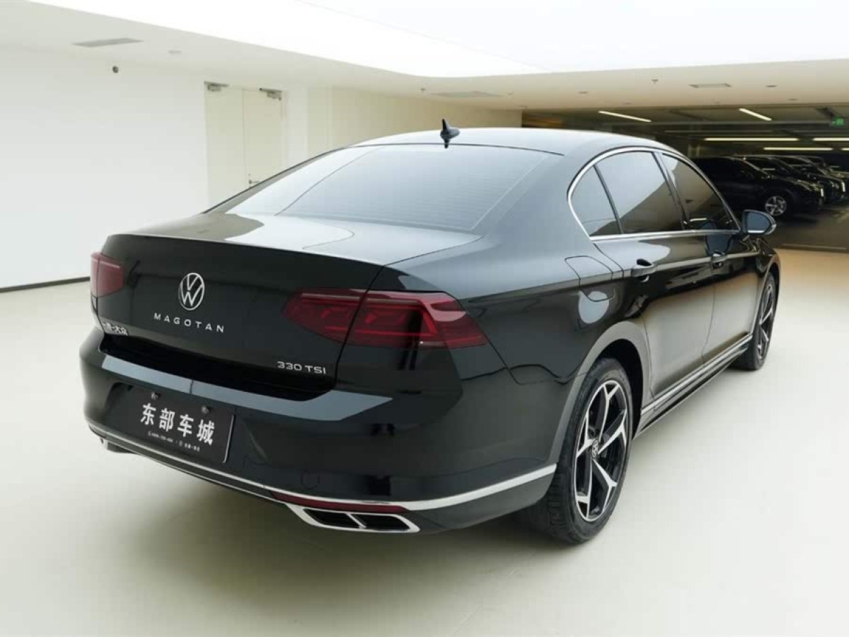 大眾 邁騰  2023款 200萬(wàn)輛紀(jì)念版 330TSI DSG領(lǐng)先型圖片