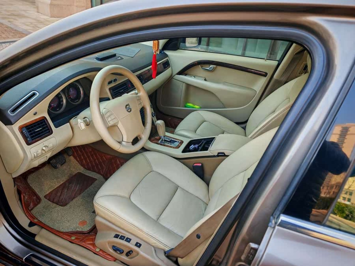 沃爾沃 S80L  2009款 3.0T AWD 智雅版圖片