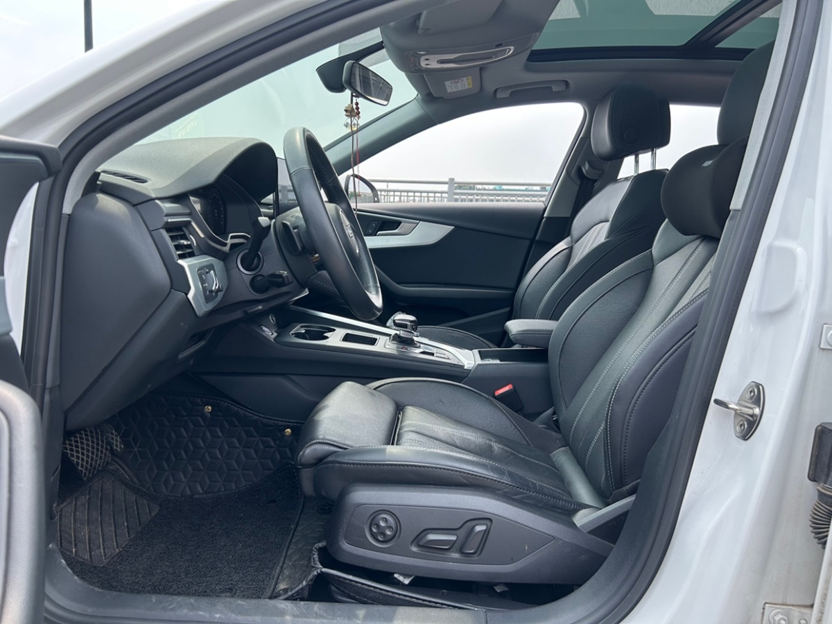 奧迪 奧迪A4L  2020款 40 TFSI 時尚動感型圖片