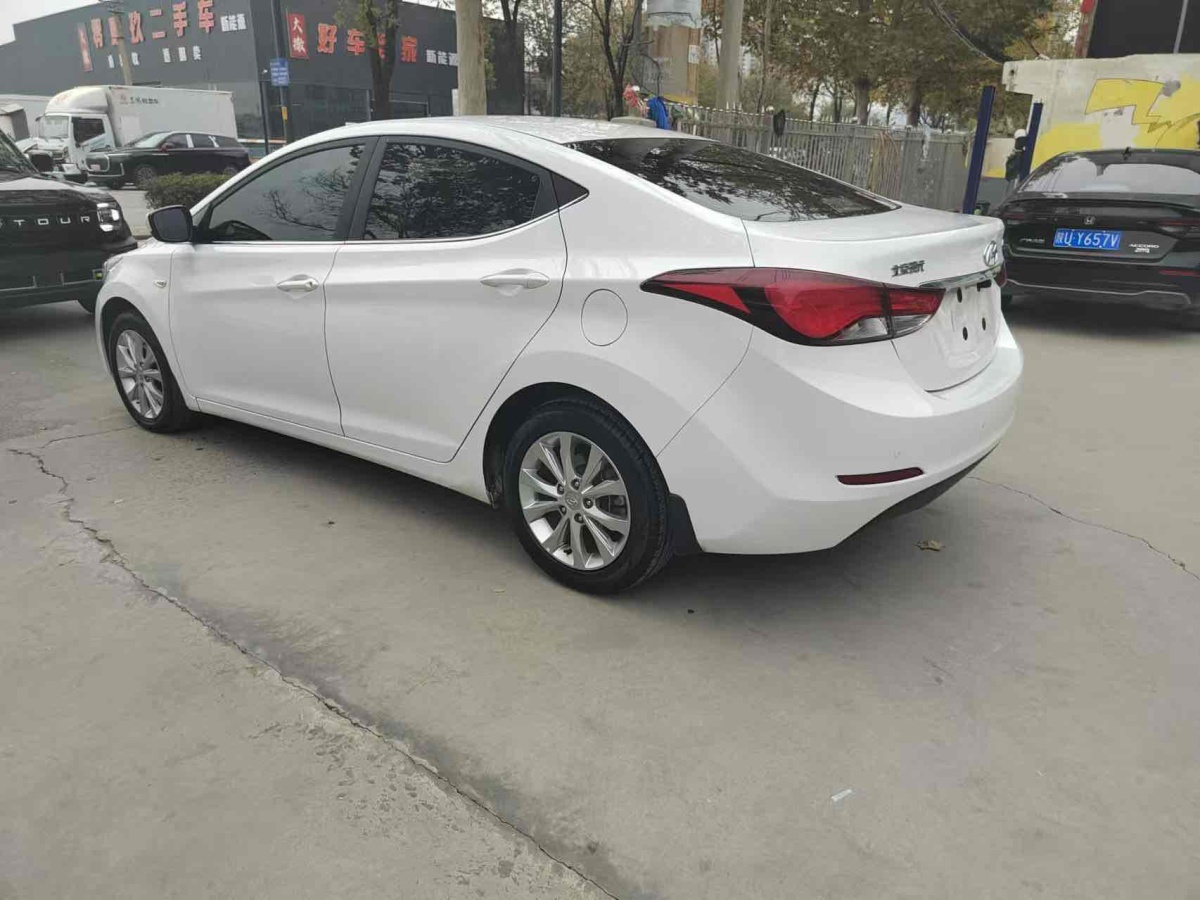 現(xiàn)代 朗動  2016款 1.6L 自動智能型圖片