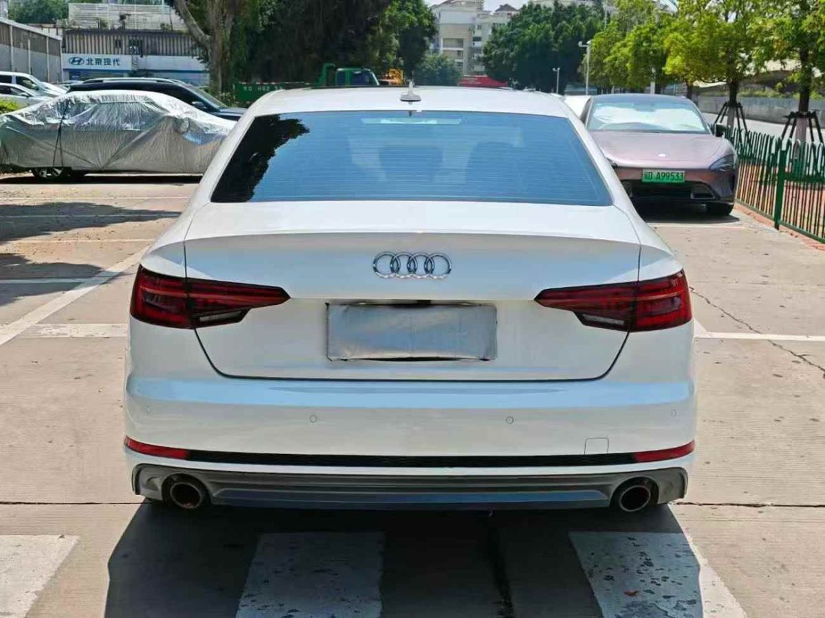 奧迪 奧迪A4L  2018款 30周年年型 30 TFSI 進(jìn)取型圖片