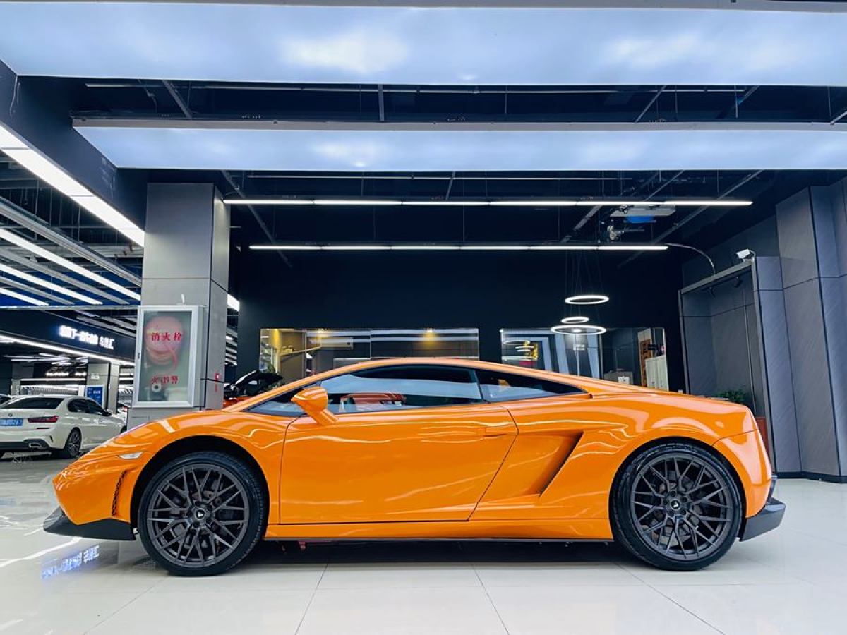 蘭博基尼 Gallardo  2011款 LP 550-2 Tricolore圖片