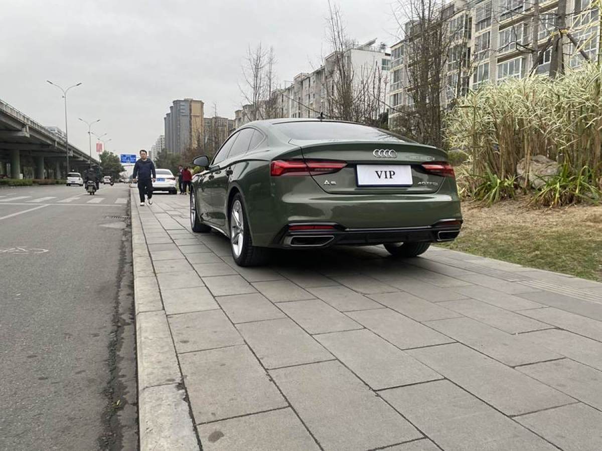 奧迪 奧迪A5  2022款 Sportback 40 TFSI 時(shí)尚致雅型圖片