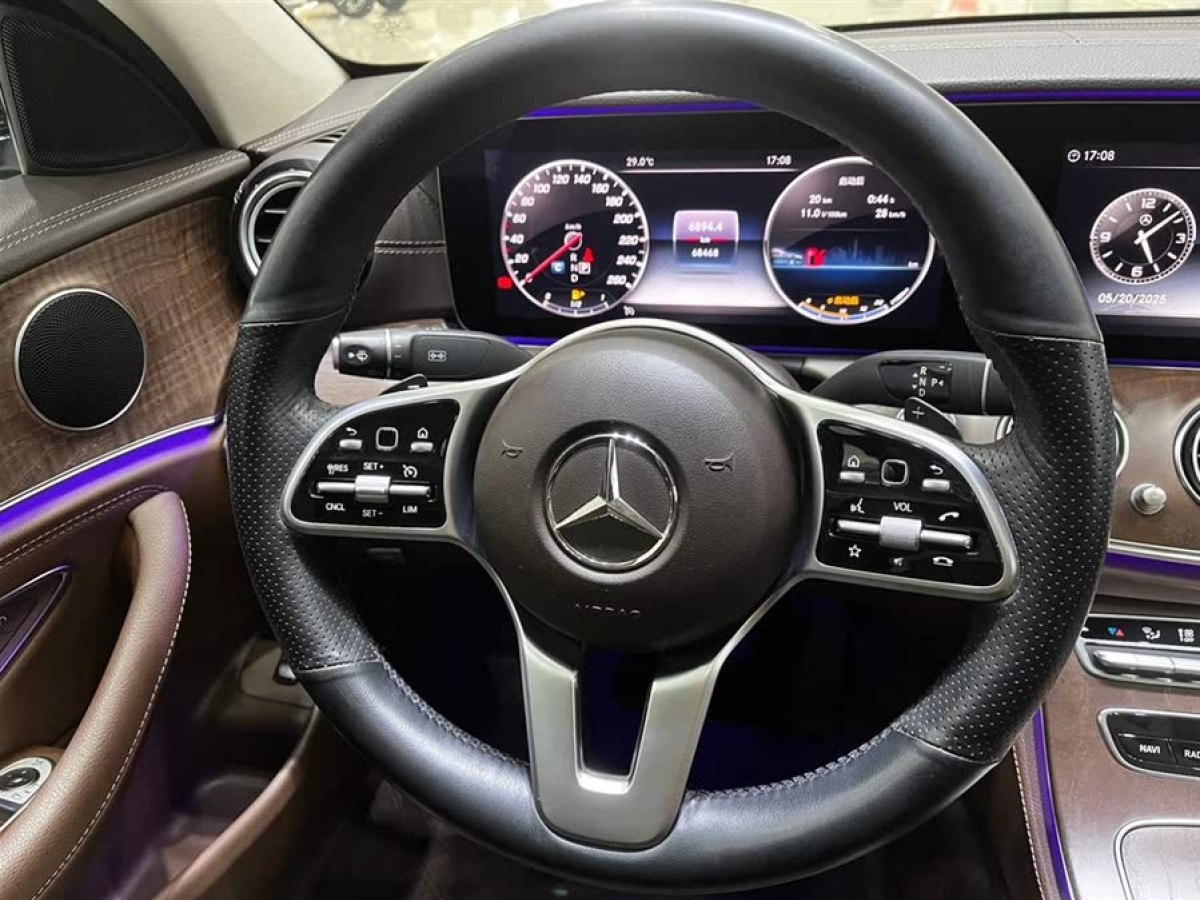 奔馳 奔馳E級(jí)  2019款 改款 E 300 L 時(shí)尚型圖片