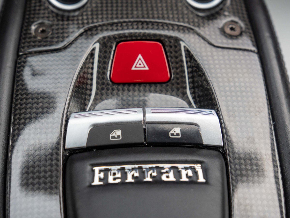 法拉利 458  2011款 4.5L Italia图片
