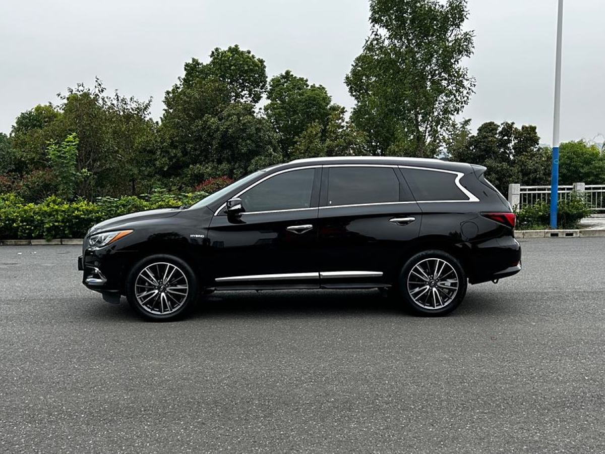 英菲尼迪 QX60  2020款 2.5 S/C Hybrid 兩驅(qū)卓越版 國(guó)VI圖片