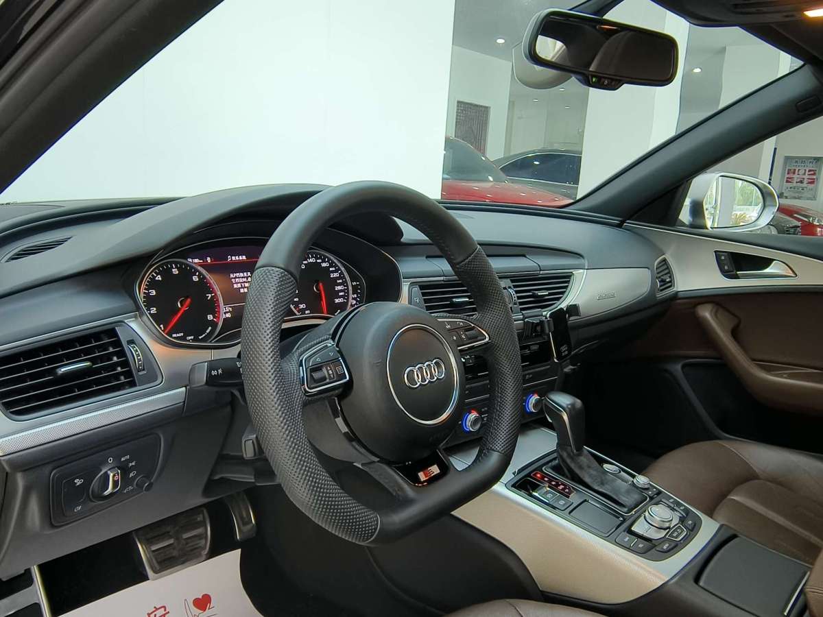 奧迪 奧迪A6L  2018款 45 TFSI quattro 運(yùn)動(dòng)型圖片