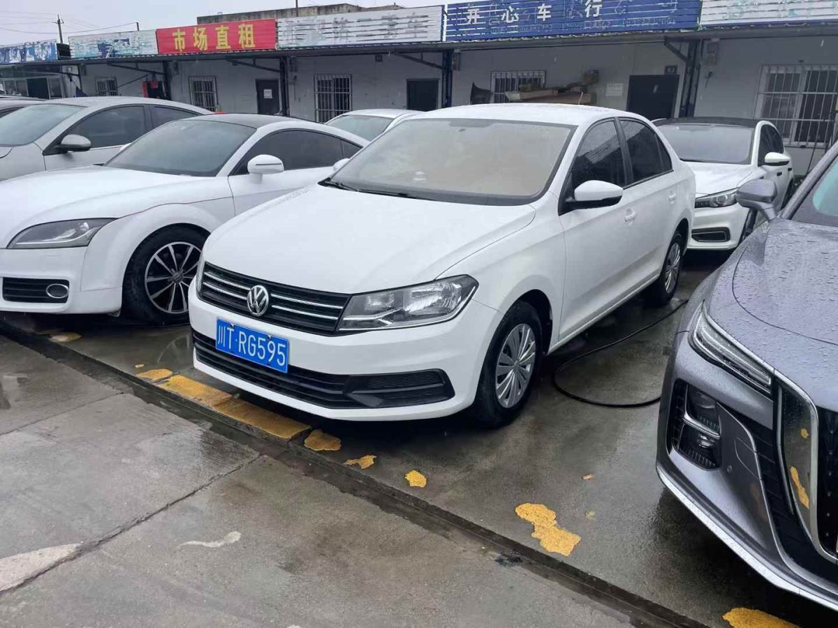 大眾 桑塔納 圖片