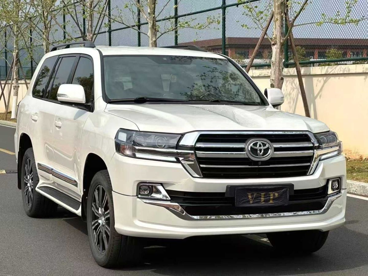 豐田 蘭德酷路澤  2015款 4.6L V8 中東限量版圖片