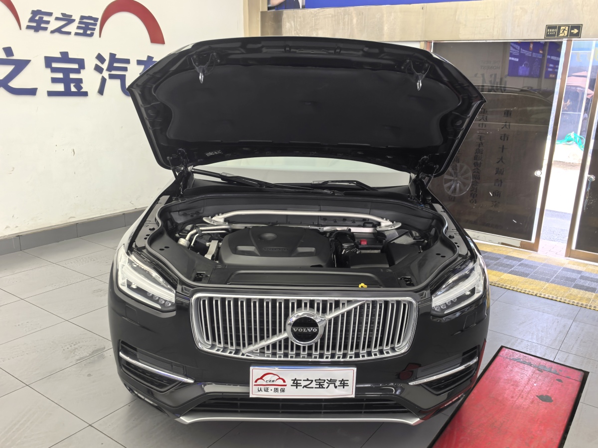 2017年2月沃爾沃 XC90  2018款 T6 智逸版 7座