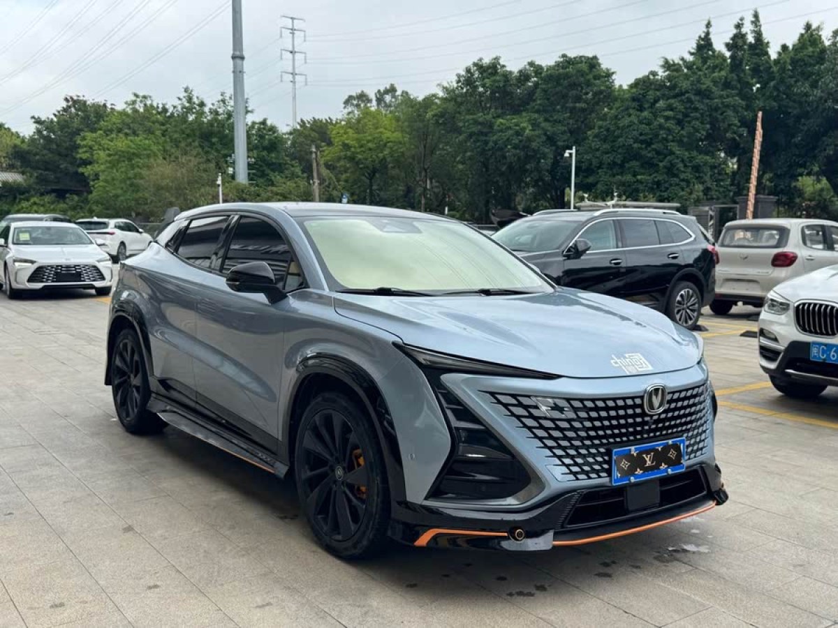 長安 UNI-T  2021款 1.5T 運動版 旗艦型圖片
