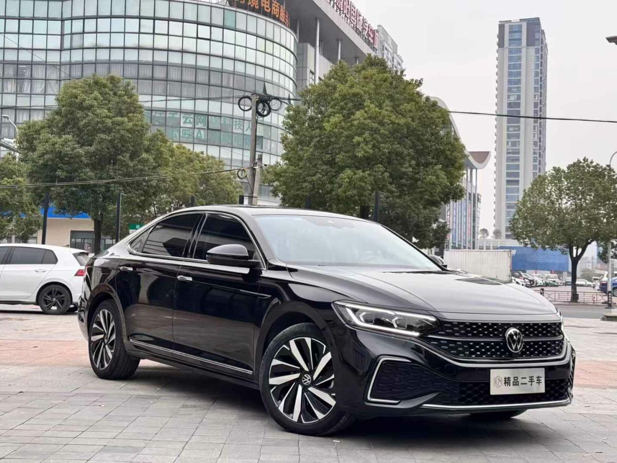 大眾 帕薩特  2022款 330TSI 豪華版圖片