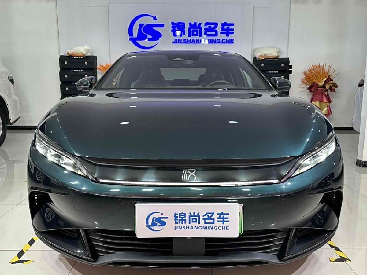 比亞迪 漢  2022款 EV 610KM四驅(qū)千山翠限量版圖片