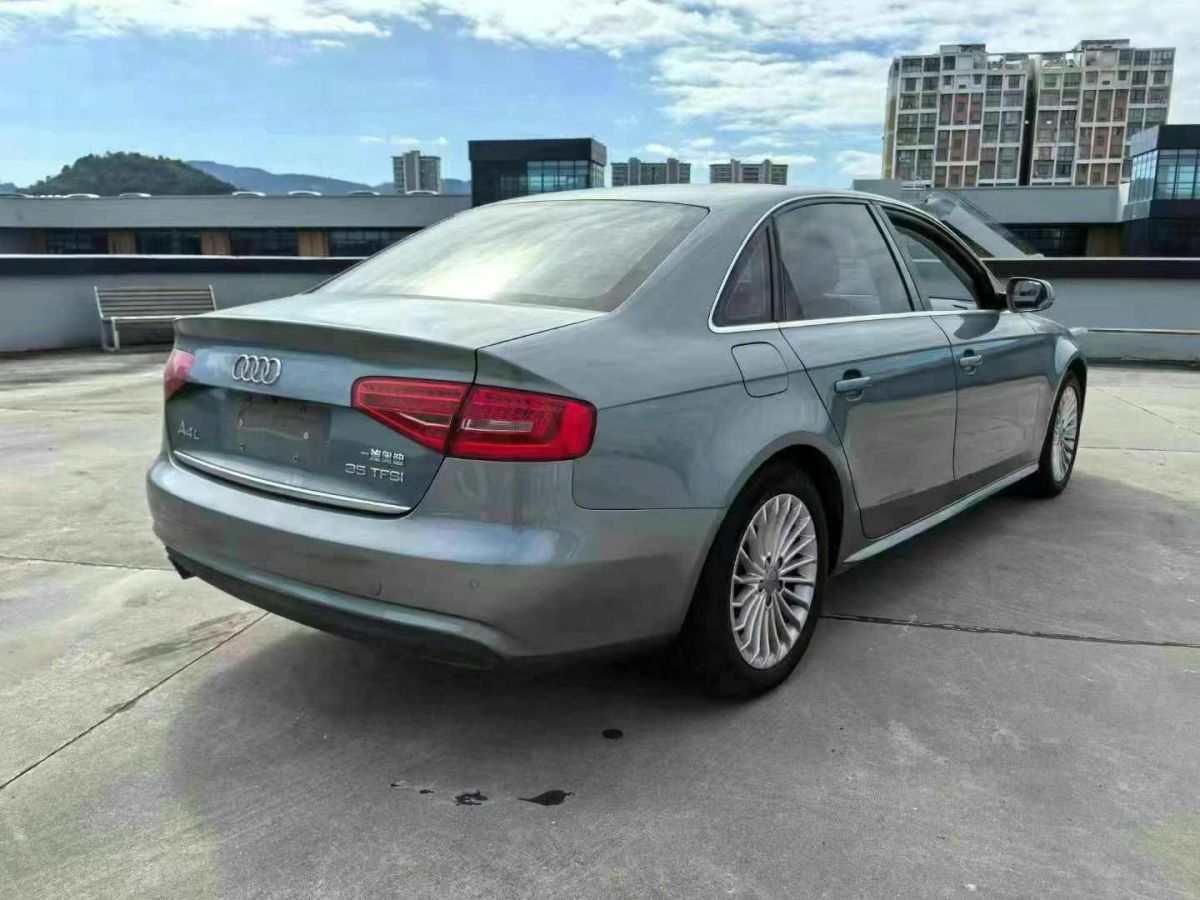 奧迪 奧迪A4L  2016款 A4L 30TFSI 手動舒適型圖片