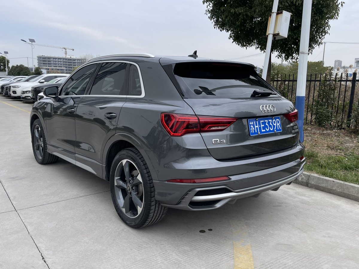 奧迪 奧迪Q3  2024款 35 TFSI 時尚動感型圖片