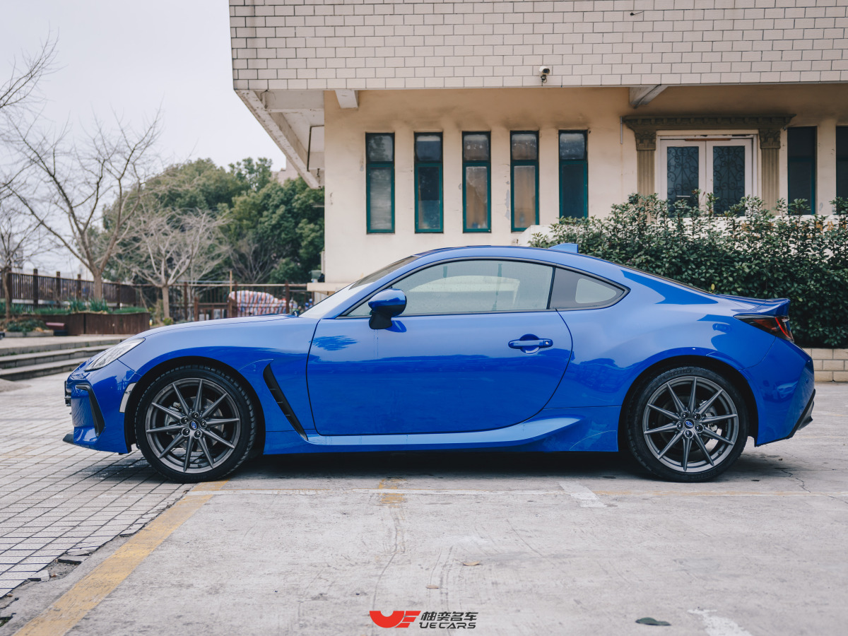 斯巴鲁 BRZ  2022款 2.4L 手动版图片