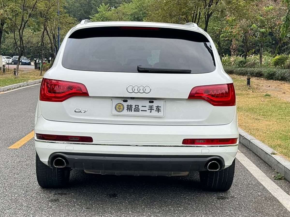 奧迪 奧迪Q7  2015款 35 TFSI 運(yùn)動(dòng)型圖片