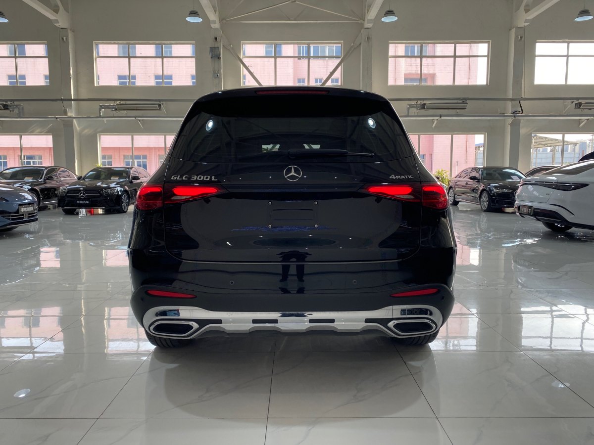 奔馳 奔馳GLC  2024款 改款 GLC 300 L 4MATIC 動感型 5座圖片