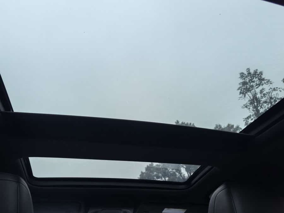 凱迪拉克 CT6  2019款 28T 豪華型圖片