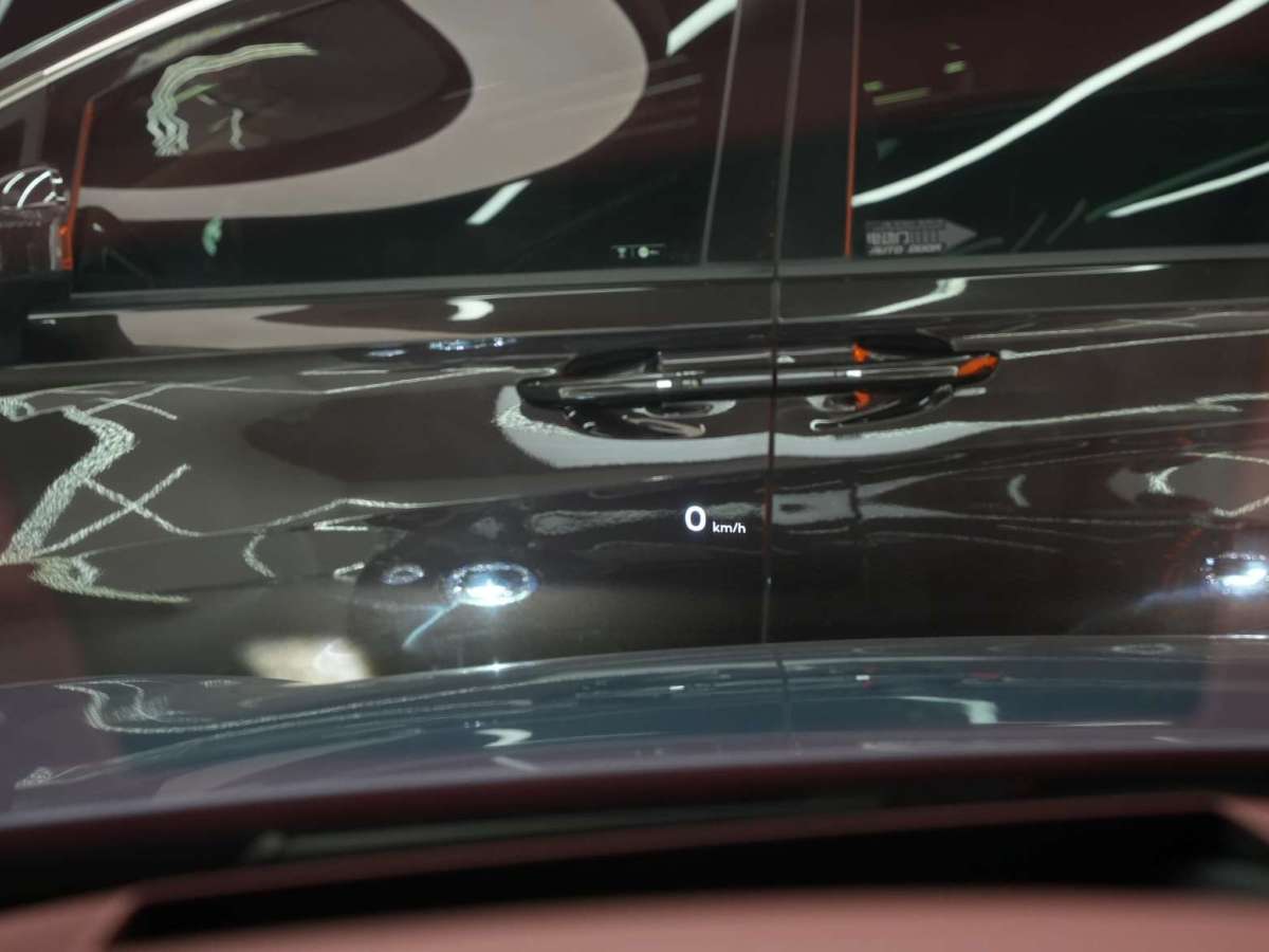 宾利 欧陆  2022款 4.0T GT V8 Mulliner图片