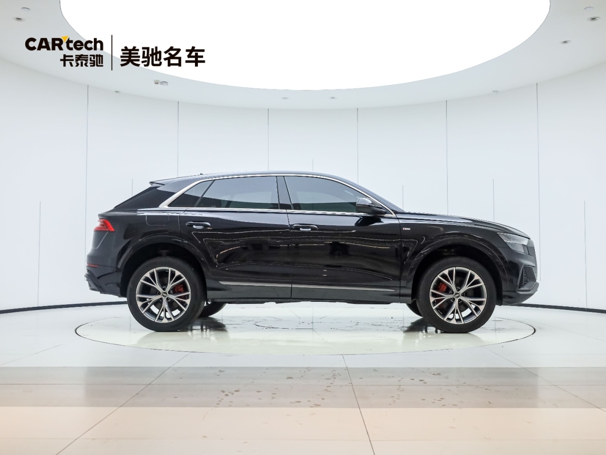 奥迪 奥迪Q8  2021款 55 TFSI 臻选动感型图片