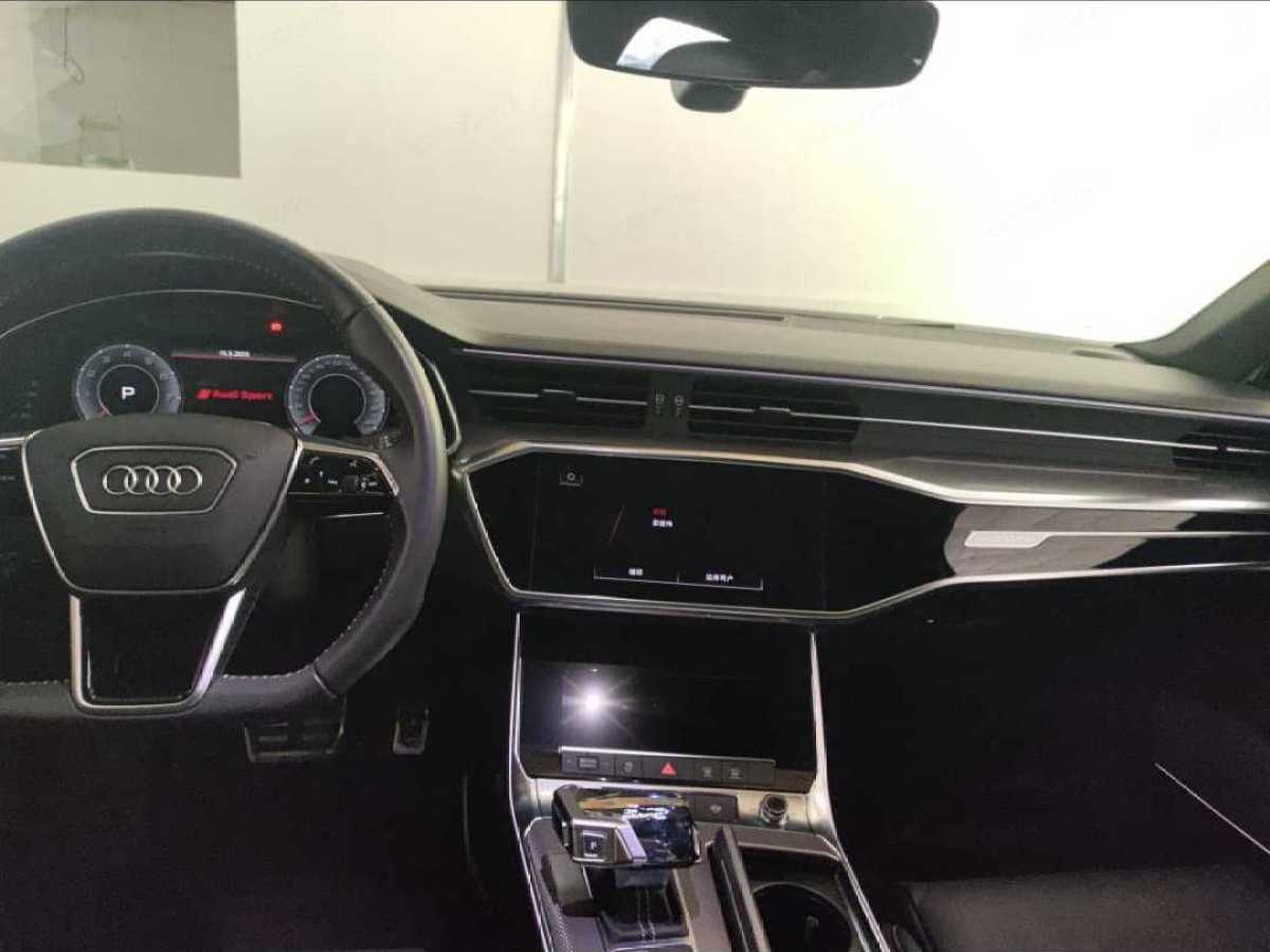 奧迪 奧迪A6L  2021款 55 TFSI quattro 旗艦動感型圖片