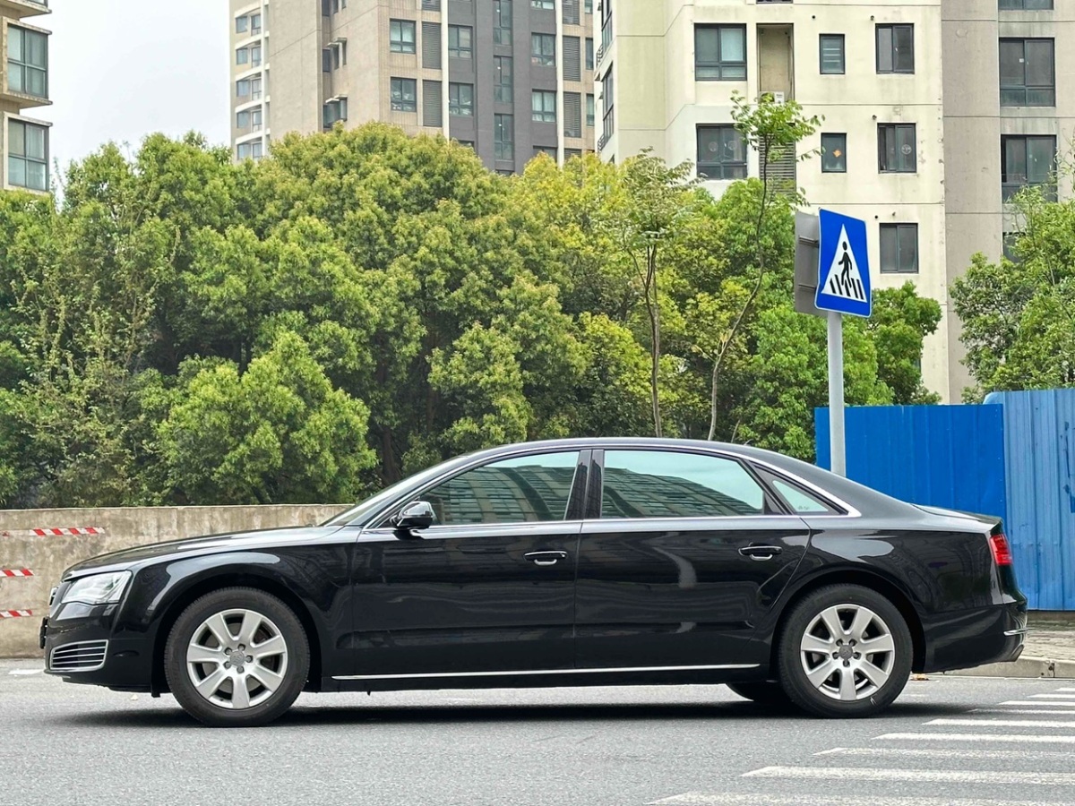 奧迪 奧迪A8  2013款 A8L 45 TFSI quattro豪華型圖片