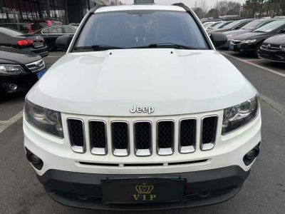 2014年2月 Jeep 指南者(進(jìn)口) 改款 2.0L 兩驅(qū)精英版圖片