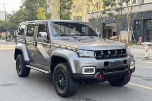 BJ40 北京 2.0T 自動四驅環(huán)塔冠軍版