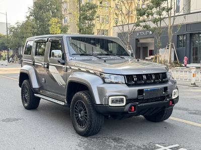 2023年4月 北京 BJ40 2.0T 自動(dòng)四驅(qū)環(huán)塔冠軍版圖片