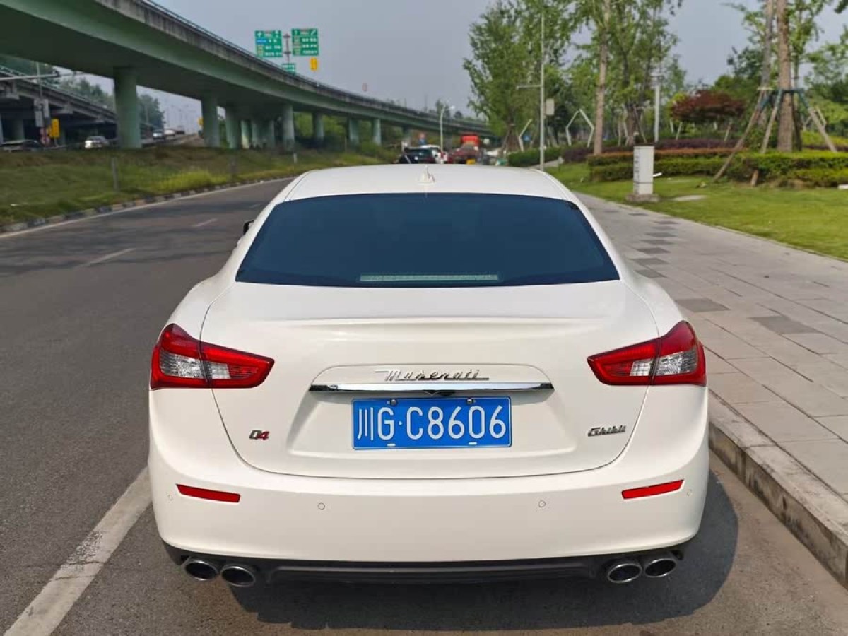 瑪莎拉蒂 Ghibli  2014款 3.0T 標(biāo)準(zhǔn)版圖片