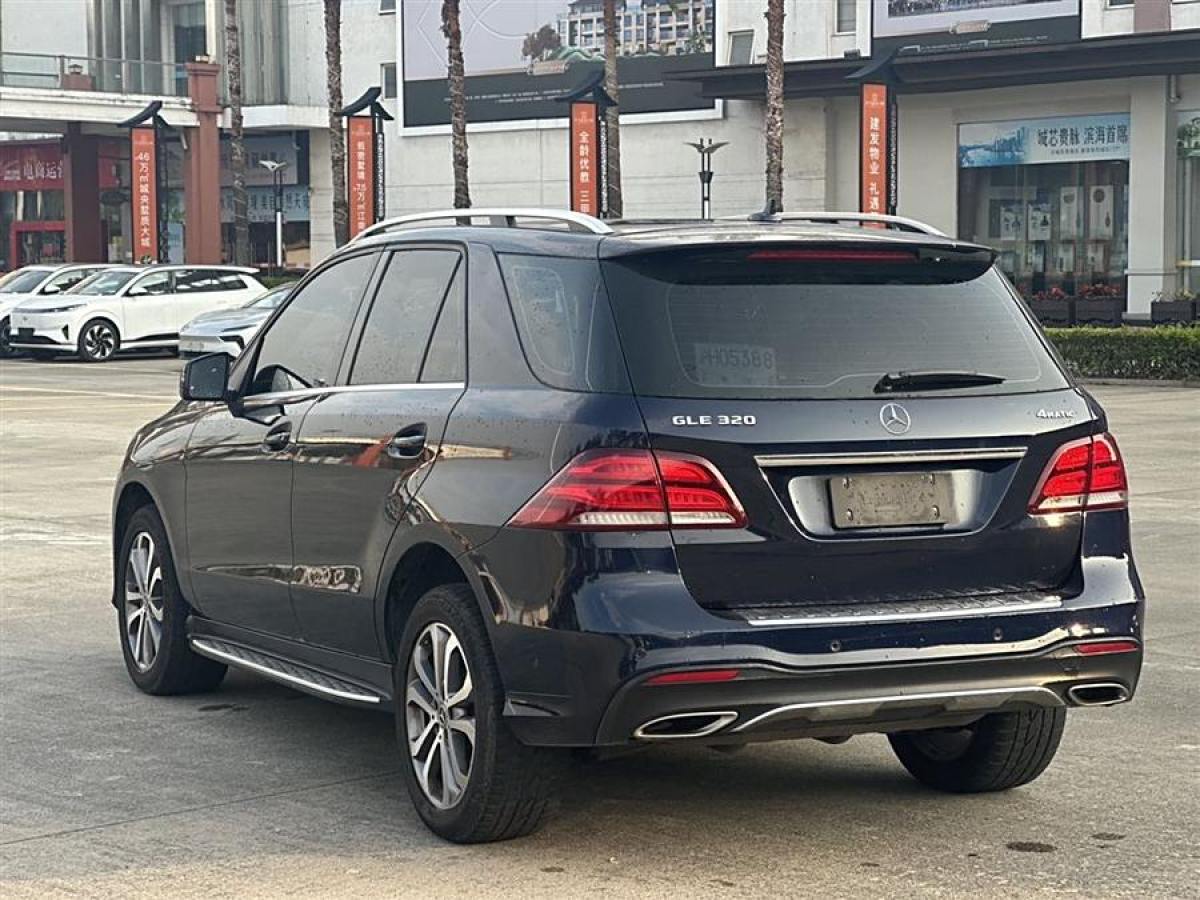 奔馳 奔馳GLE  2018款 GLE 320 4MATIC 動感型臻藏版圖片